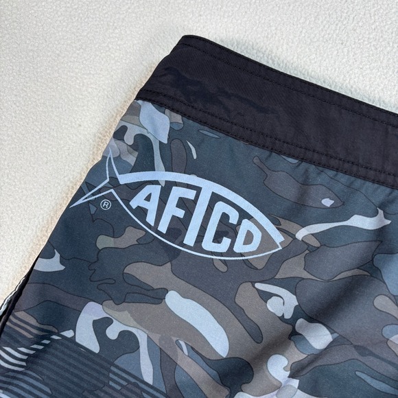 Aftco Joy Division 9" Board Shorts Men's 32 Blue Camo Stripe Swim Trunks Fishing - Picture 6 of 16